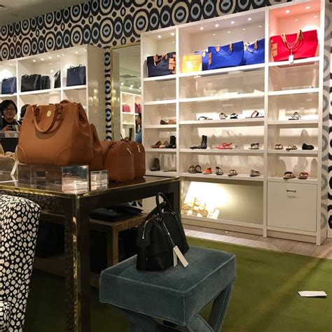 tory burch cabazon outlet.